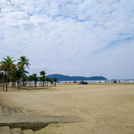 Apto Com Bela Vista A 100M Da Praia Da Guilhermina Praia Grande  Exterior photo